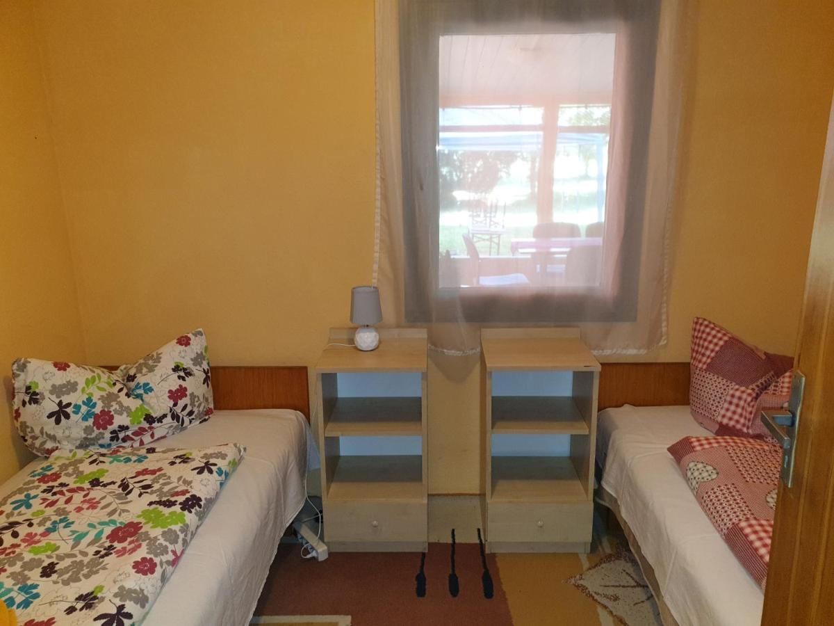 Raba Part Apartman Aparthotel Rabaszentmihaly Exterior foto